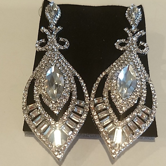 FINALPRICE🔥New big Silver Clear 💎 Earrings Crystals 💎 - Picture 2 of 8